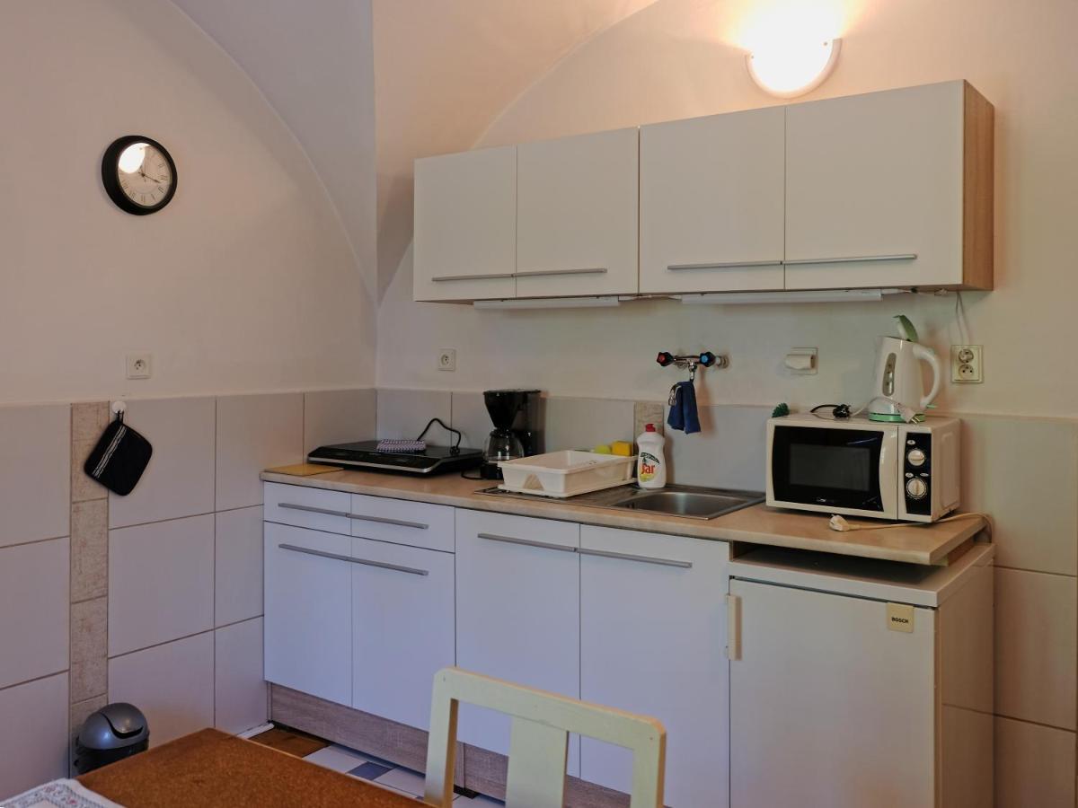 Apartmány v broumovském statku Esterno foto